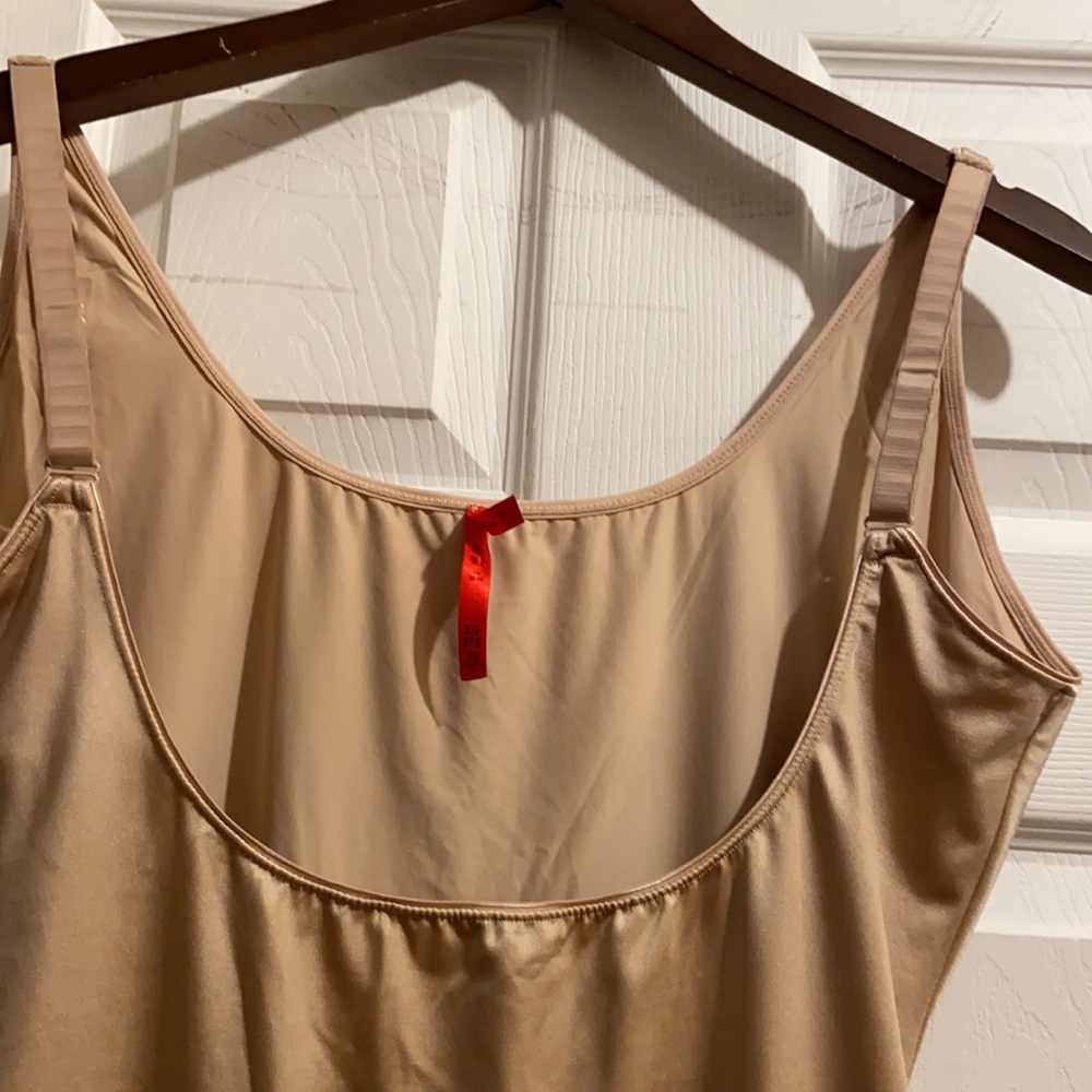 Spanx - Picture 2 of 10